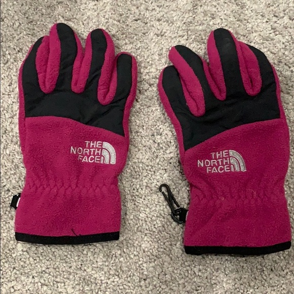 pink north face gloves
